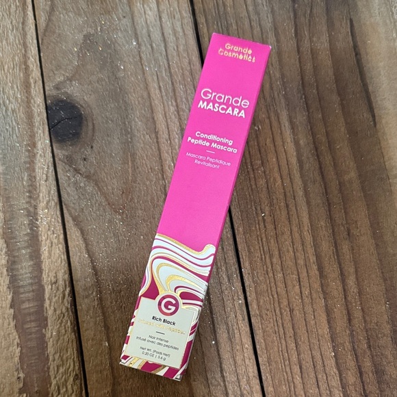 Grande Cosmetics Grande Mascara in rich black. NIB Full size - Picture 1 of 2